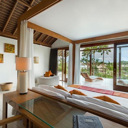 Villa Kavya - 8-Minute Walk From Berawa Beach 坎古 外观 照片