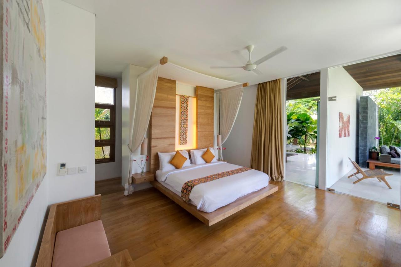 Villa Kavya - 8-Minute Walk From Berawa Beach 坎古 外观 照片